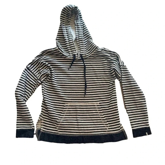 Women’s Striped Volcom Hoodie Size XS - Picture 1 of 2
